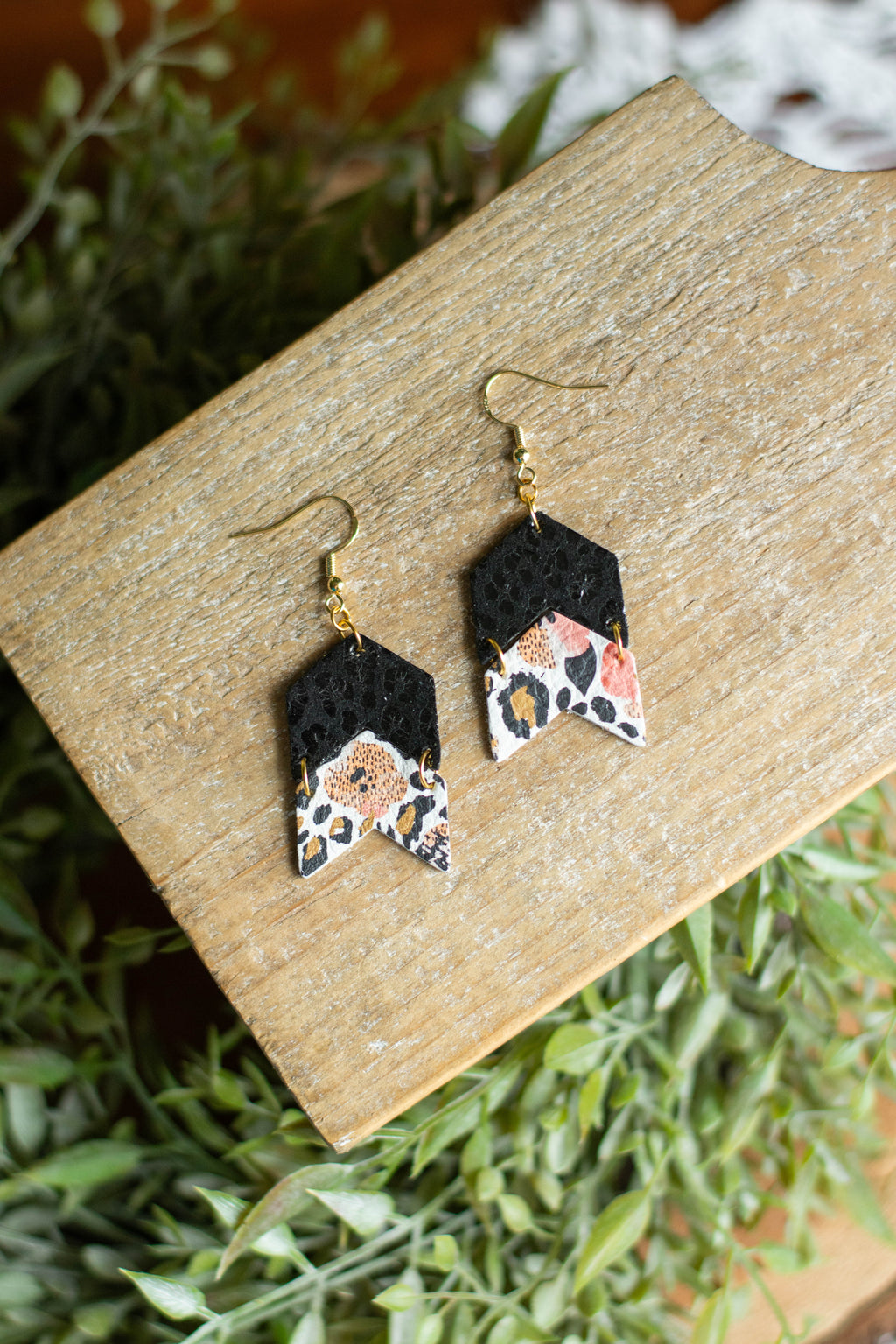 Leopard Floral Double Arrow