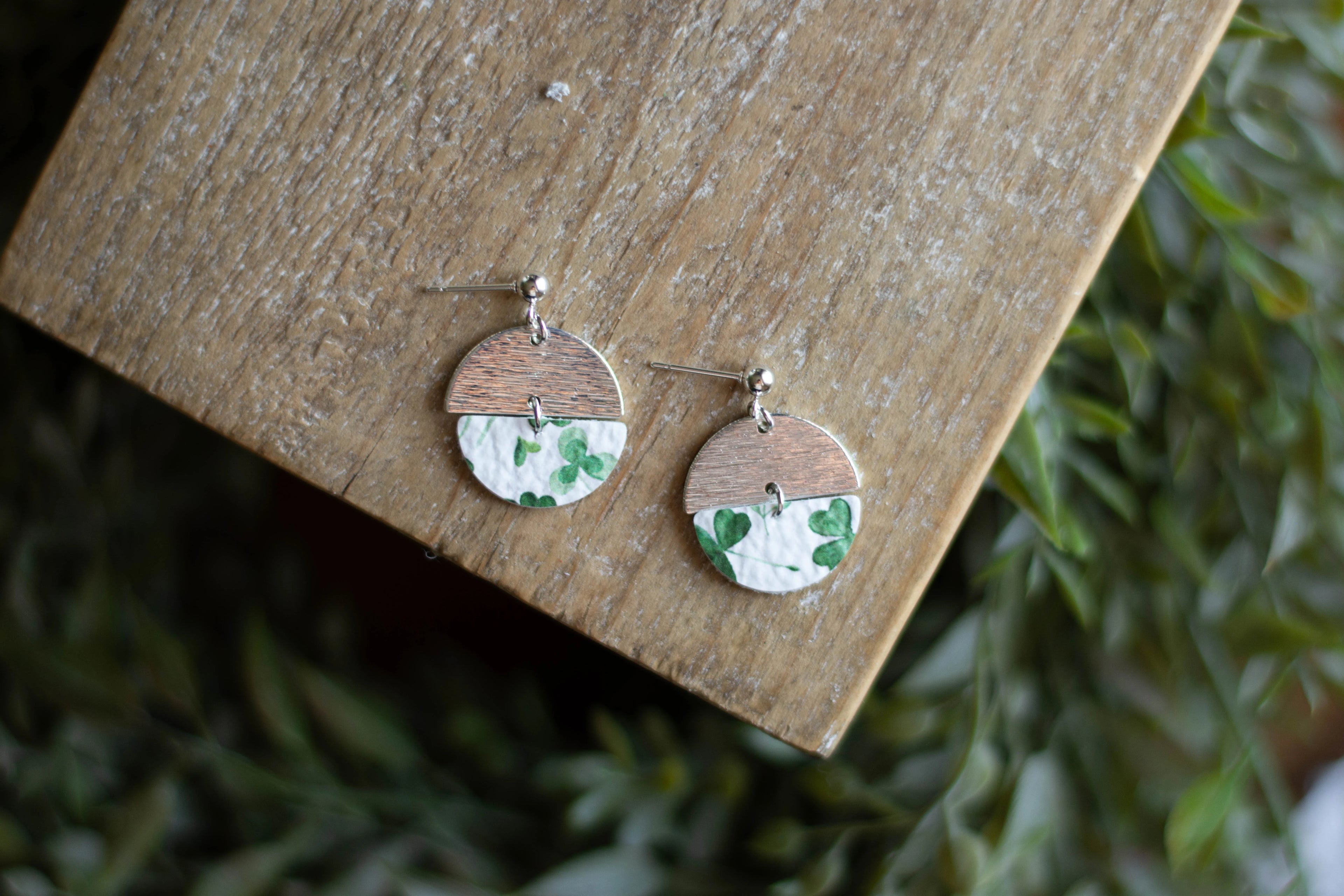 Small Lucky Semi-Circles