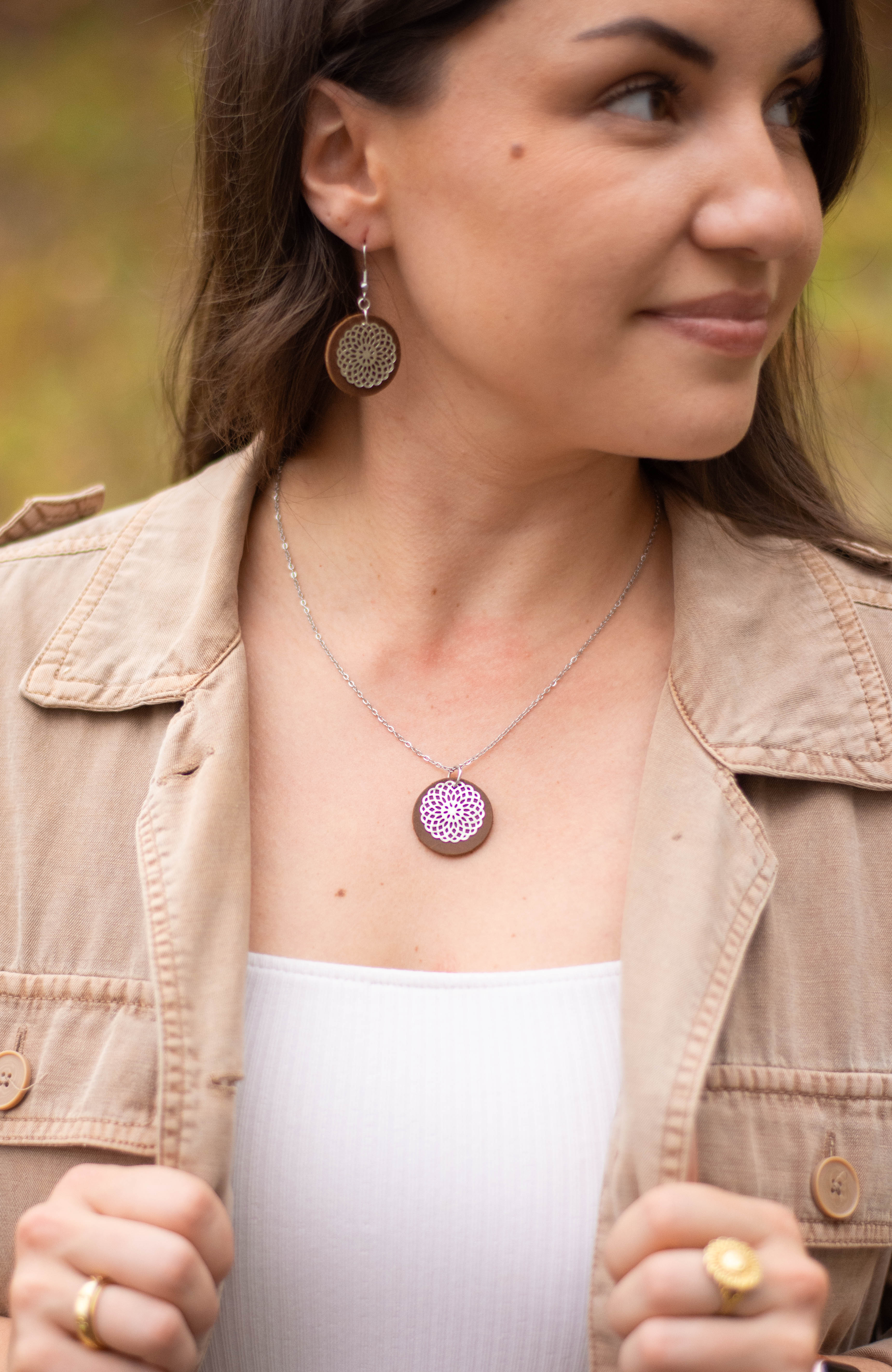 Silver Doilie Circles