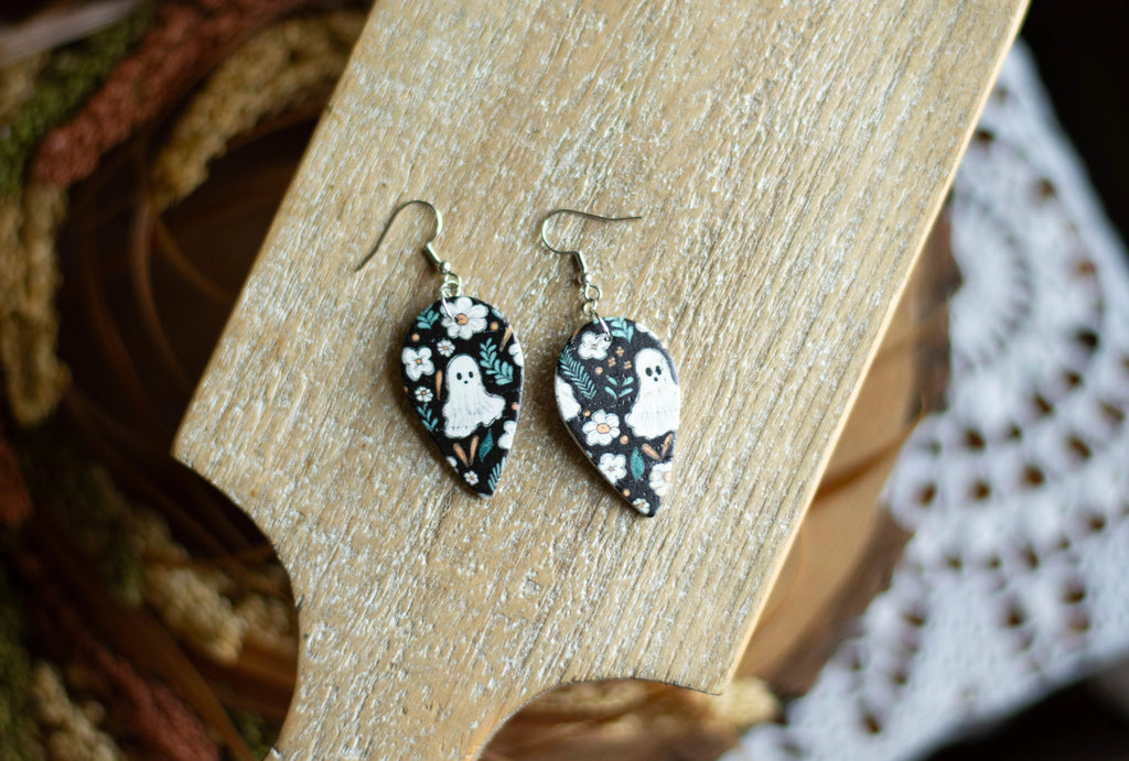 Floral Ghost Small Teardrop