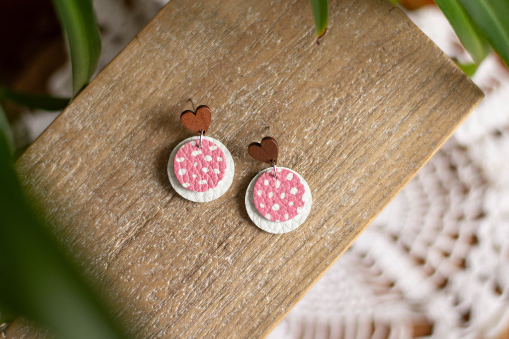 Doodle Dot Heart Stud