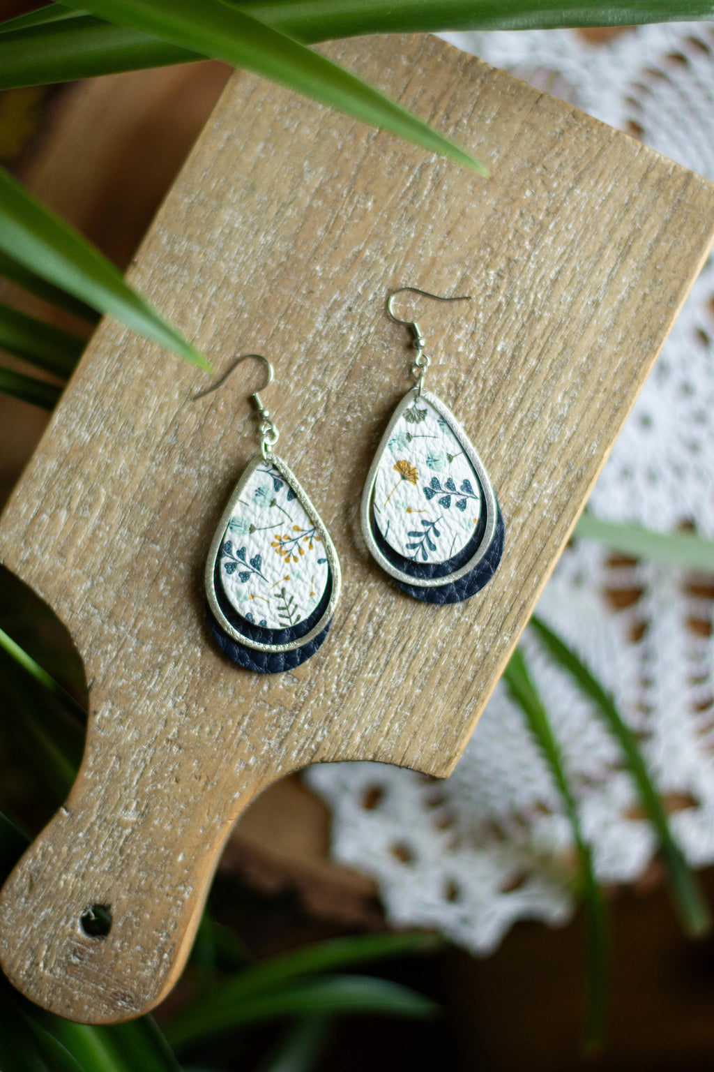 Wildflower Sunrise Teardrop