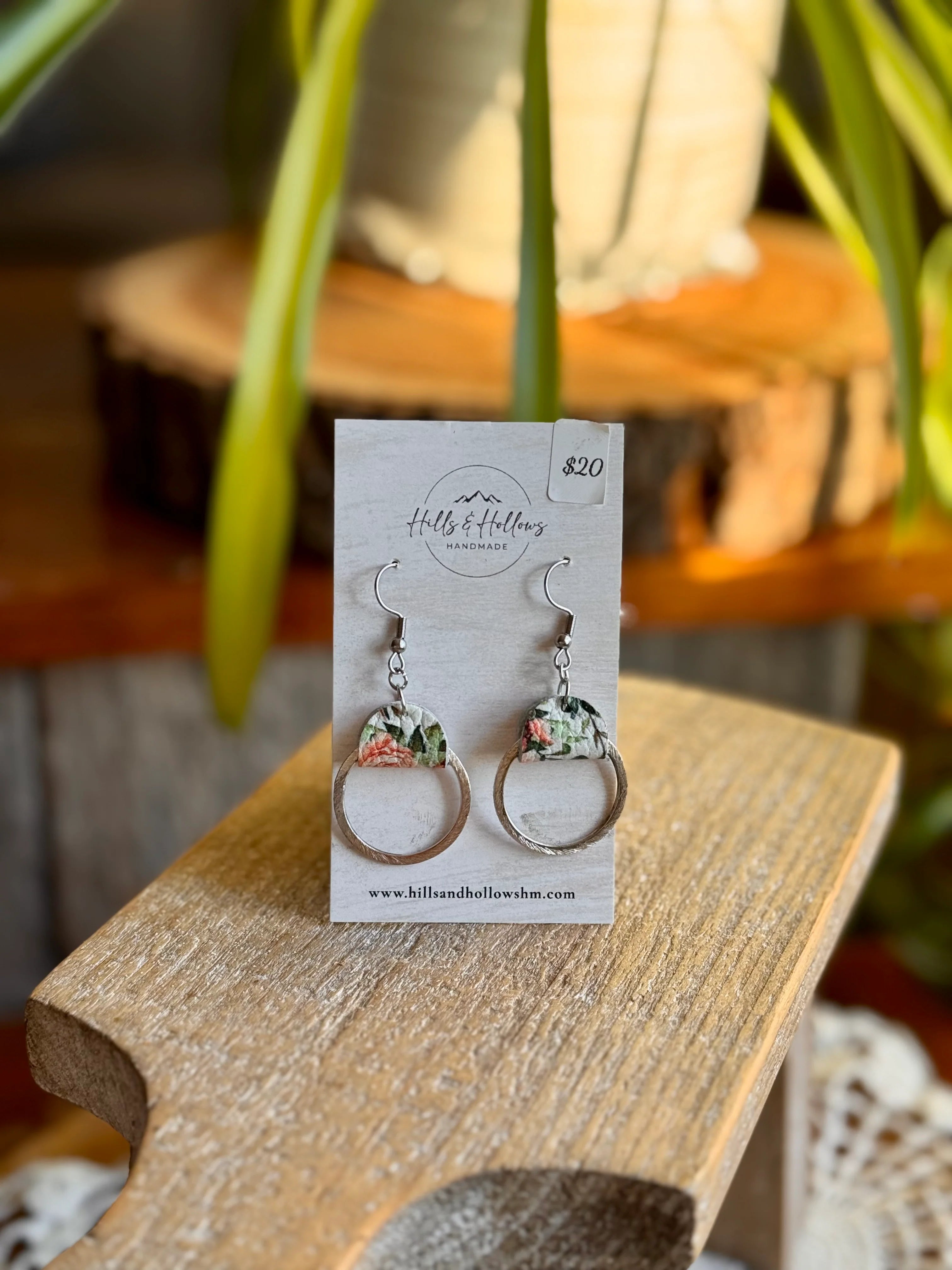 Winter Floral Small Hoop