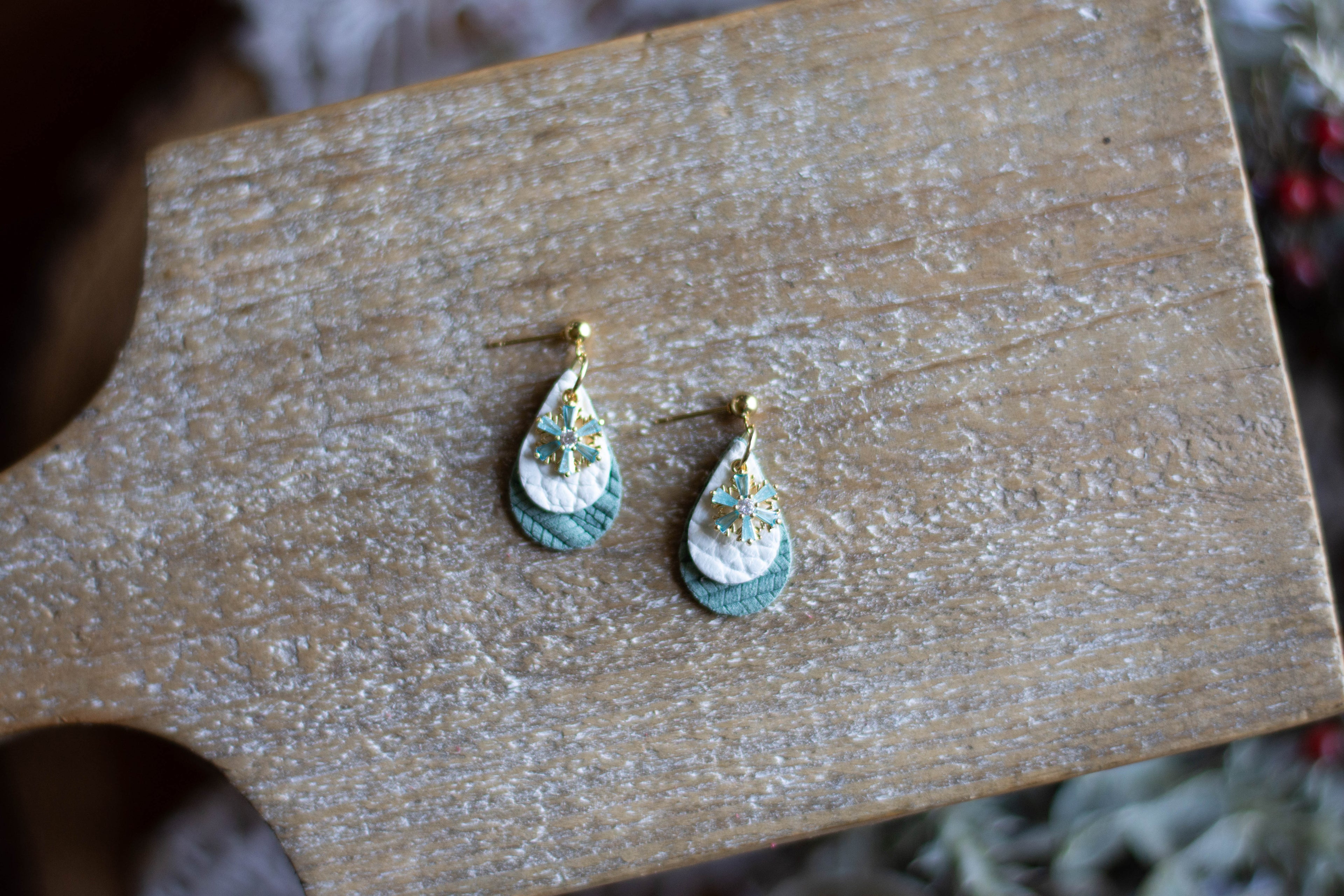 Mini Teardrop | Blue Snowflake