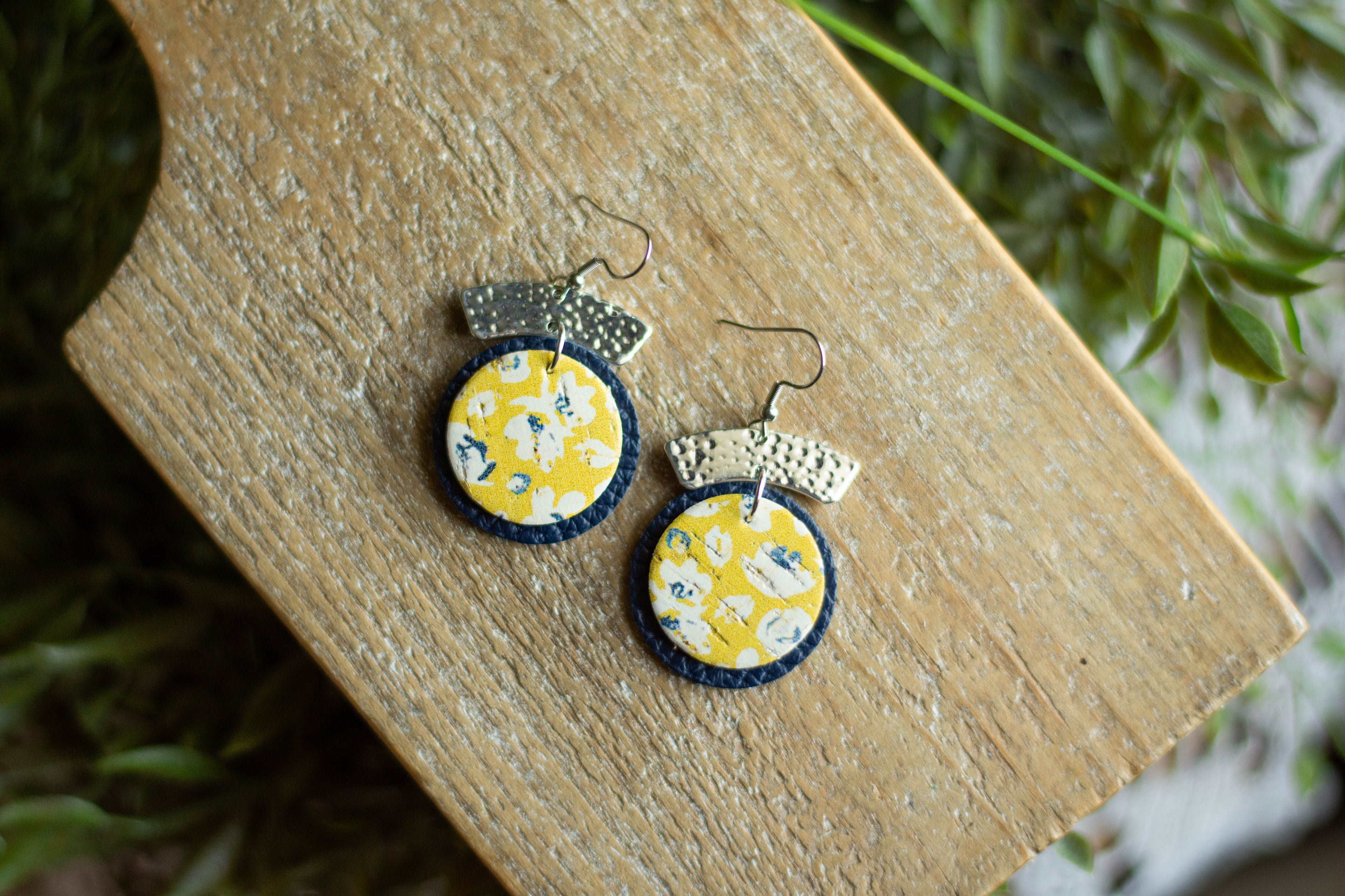 Blue + Gold Floral Circles