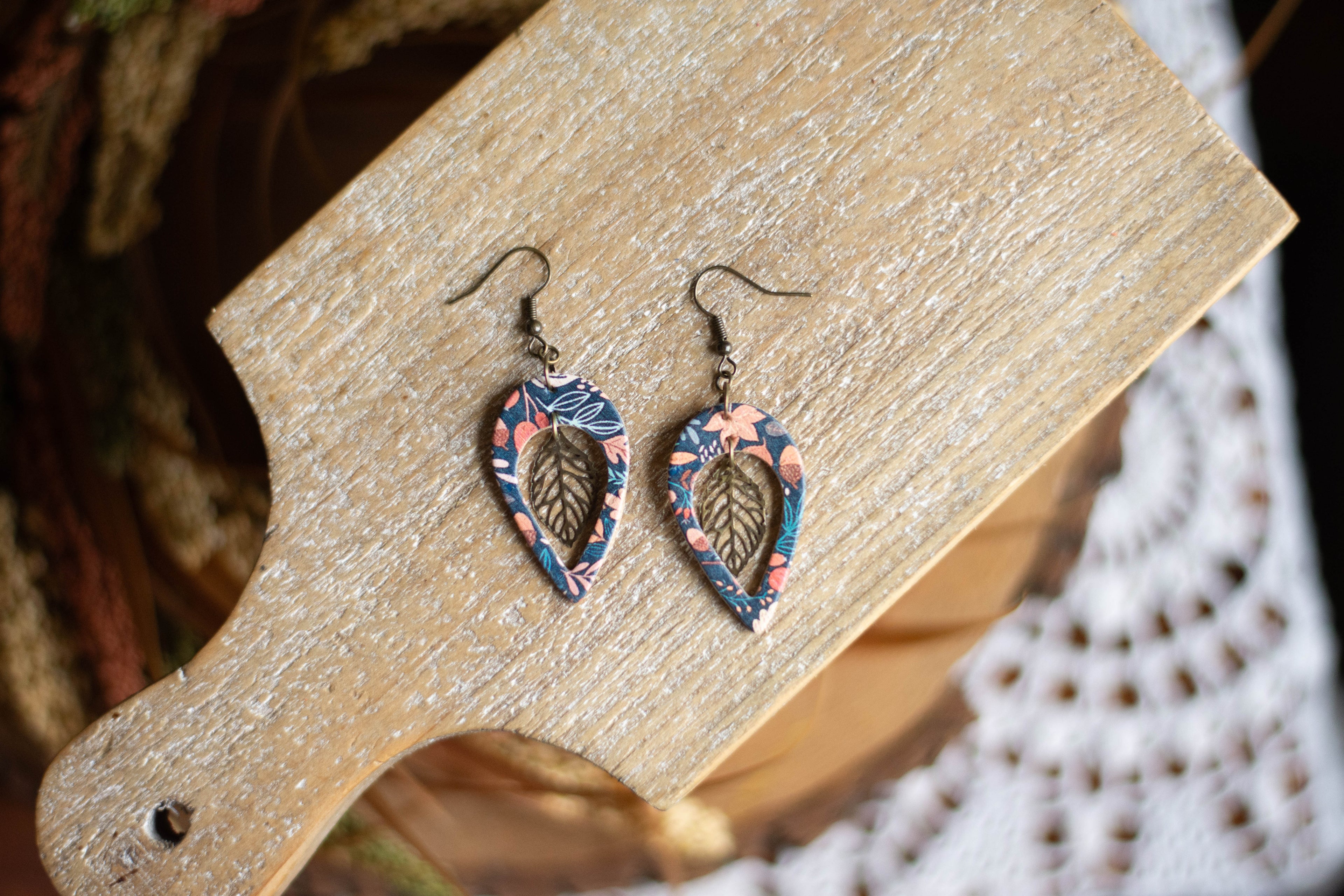 Harvest Peek-a Leafdrop | Small