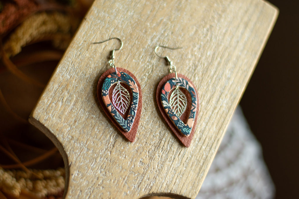 Harvest Peek-a-Leafdrop