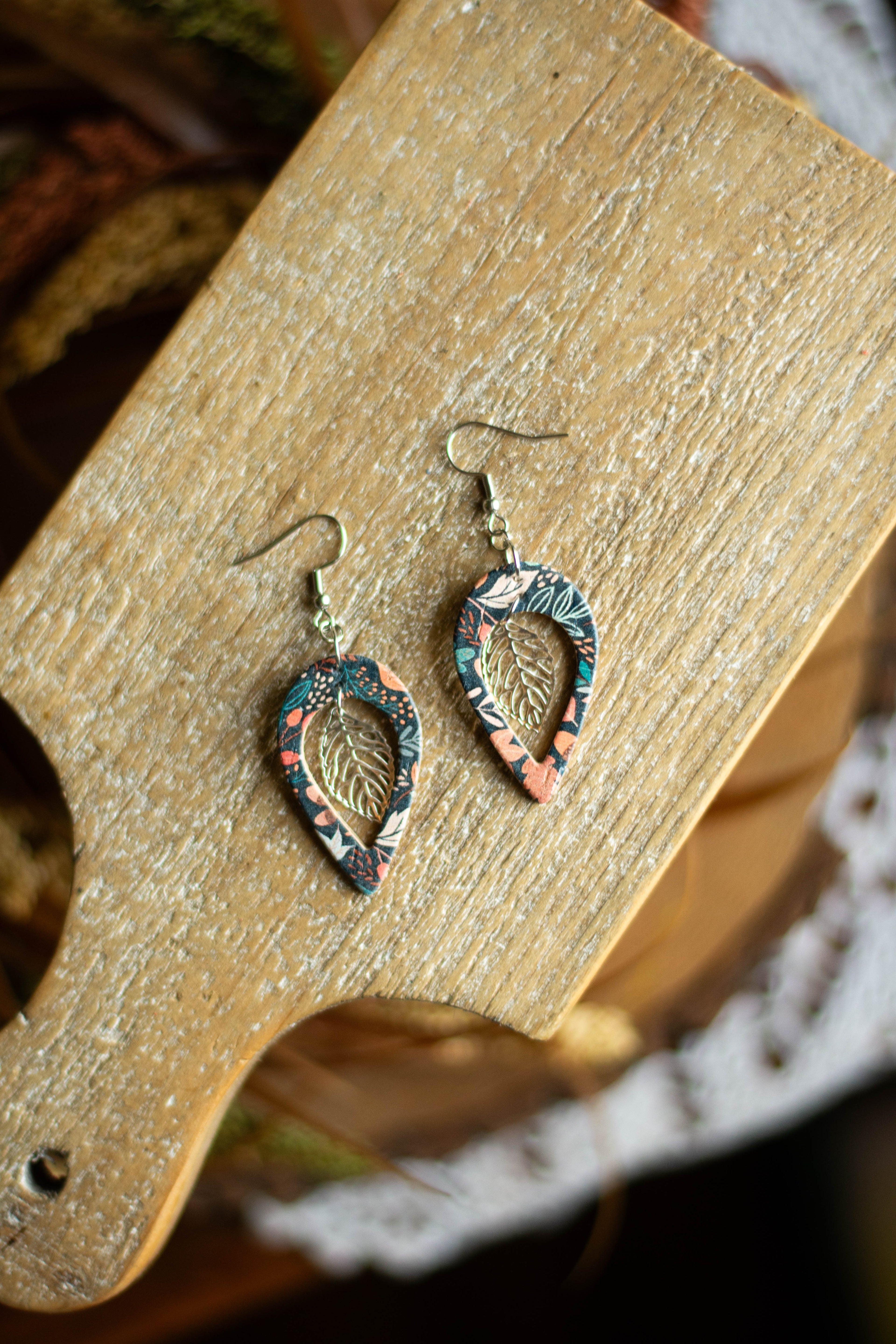 Harvest Peek-a Leafdrop | Small