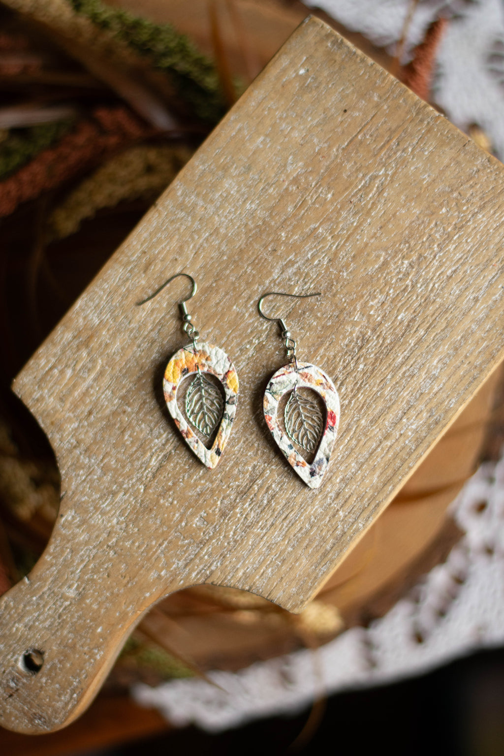 Harvest Watercolor Peek-a-Leafdrop | Small