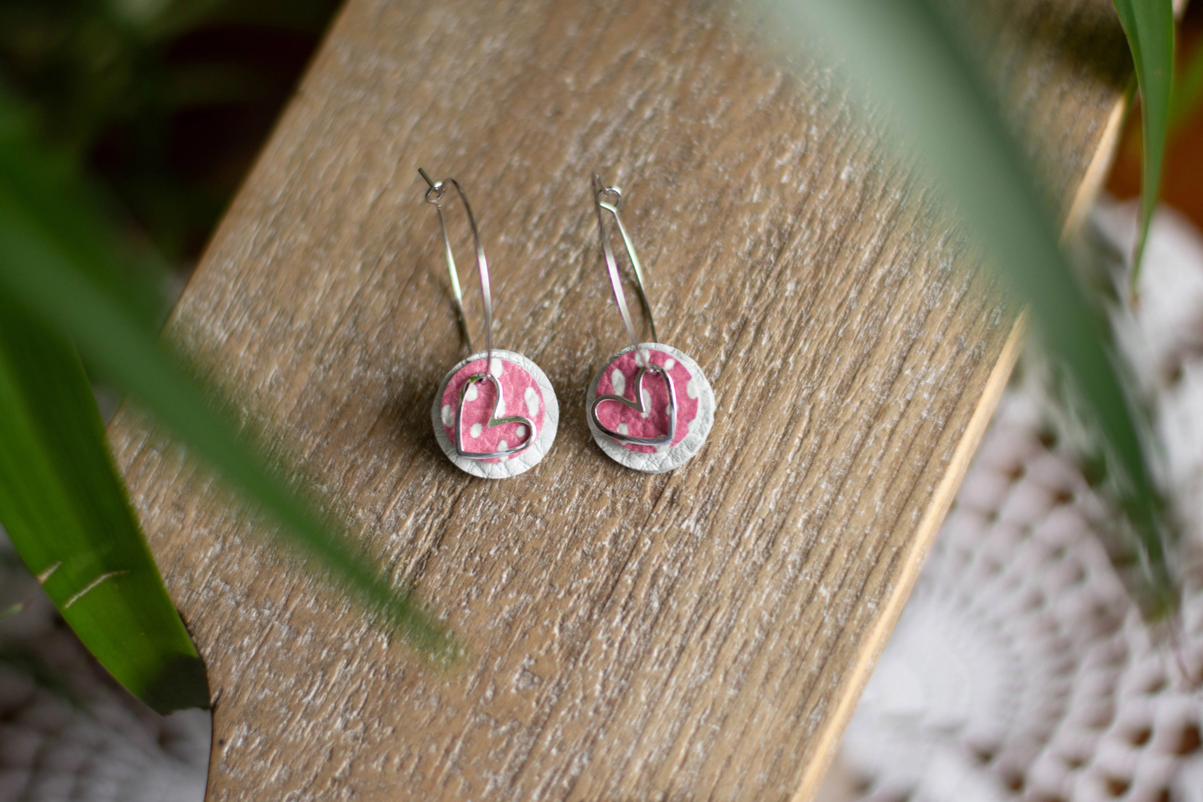 Doodle Dot Sweetheart Hoop