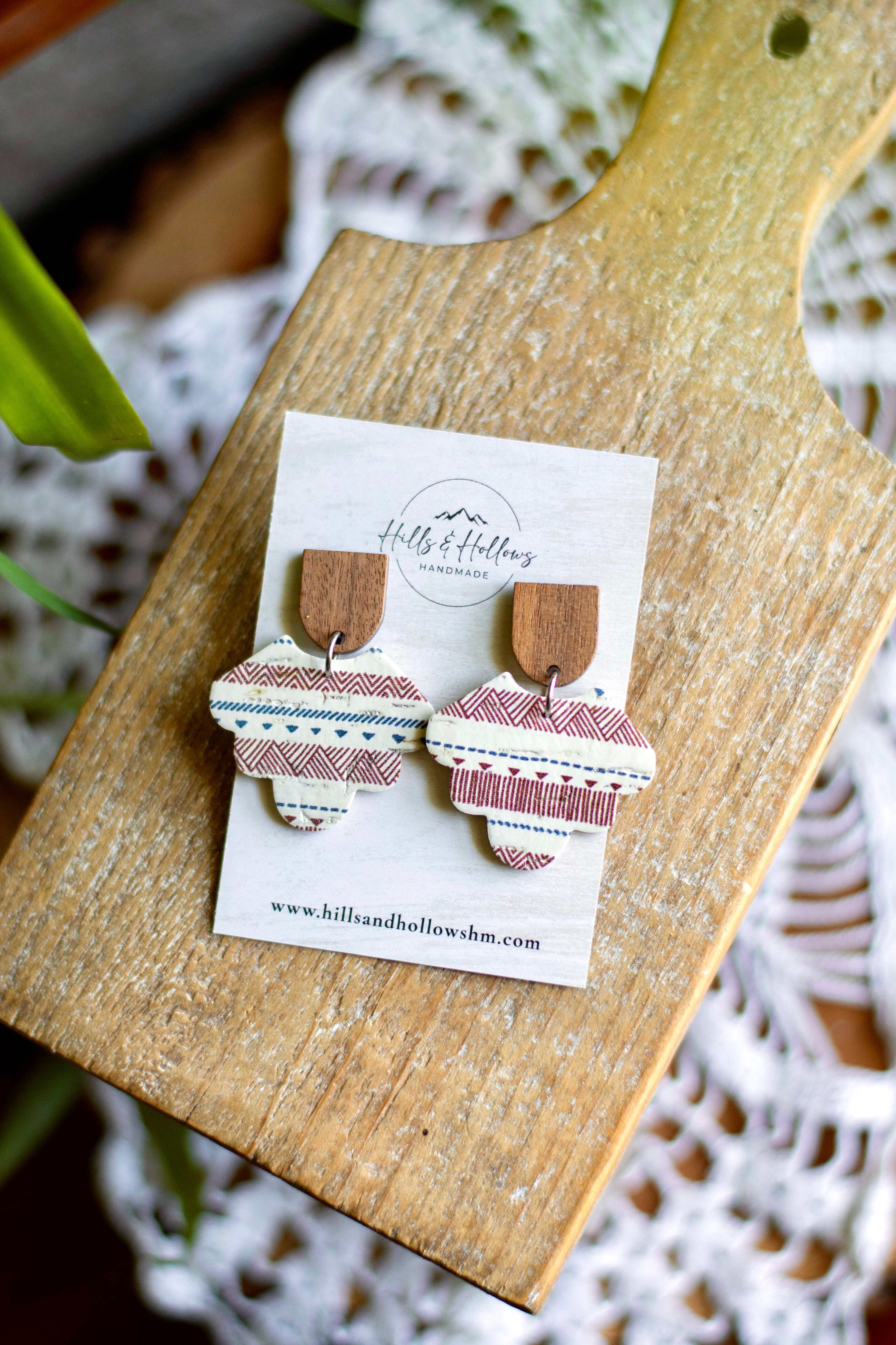 Aztec Stripe Scallop