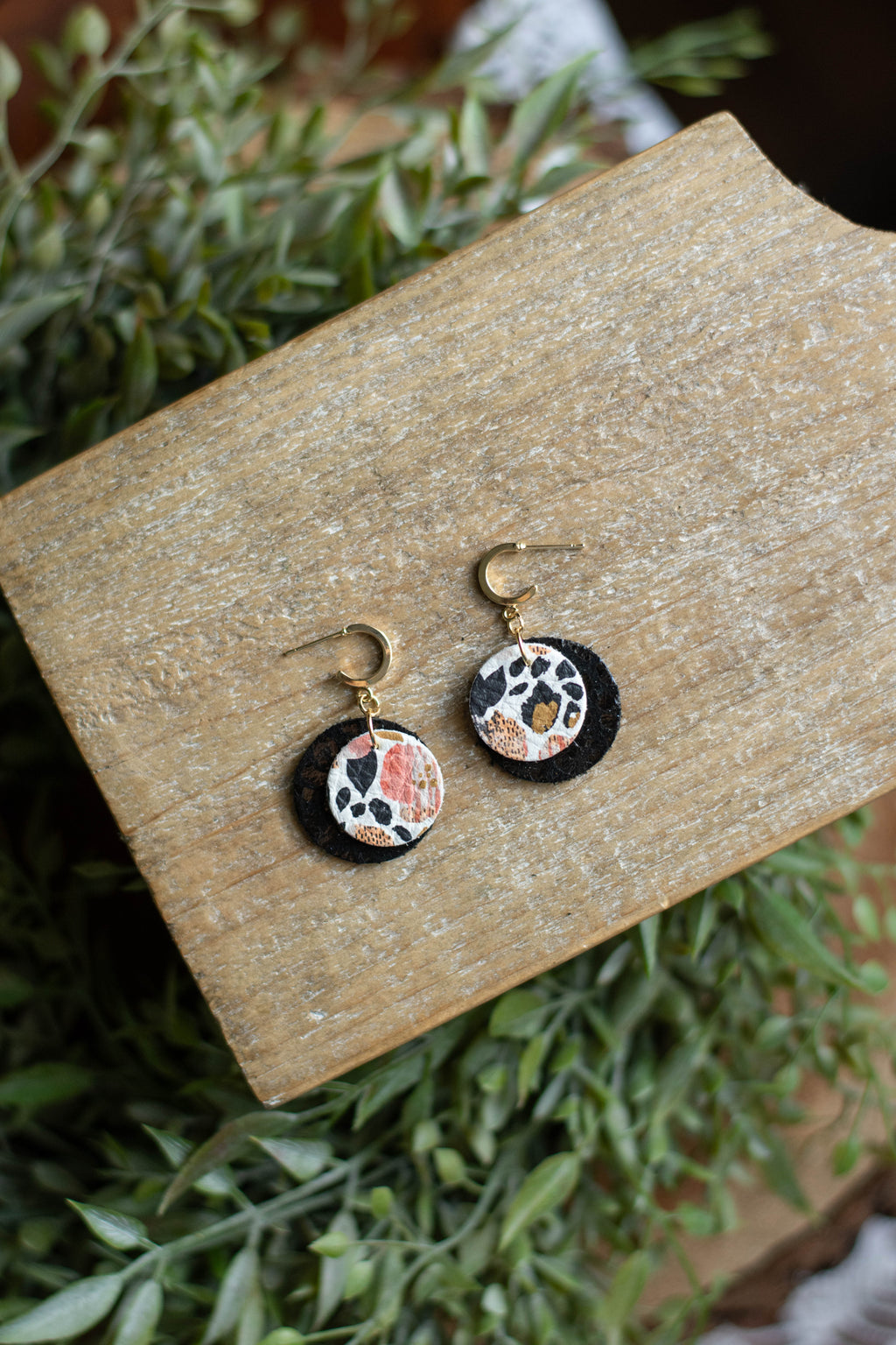 Leopard Floral Circles