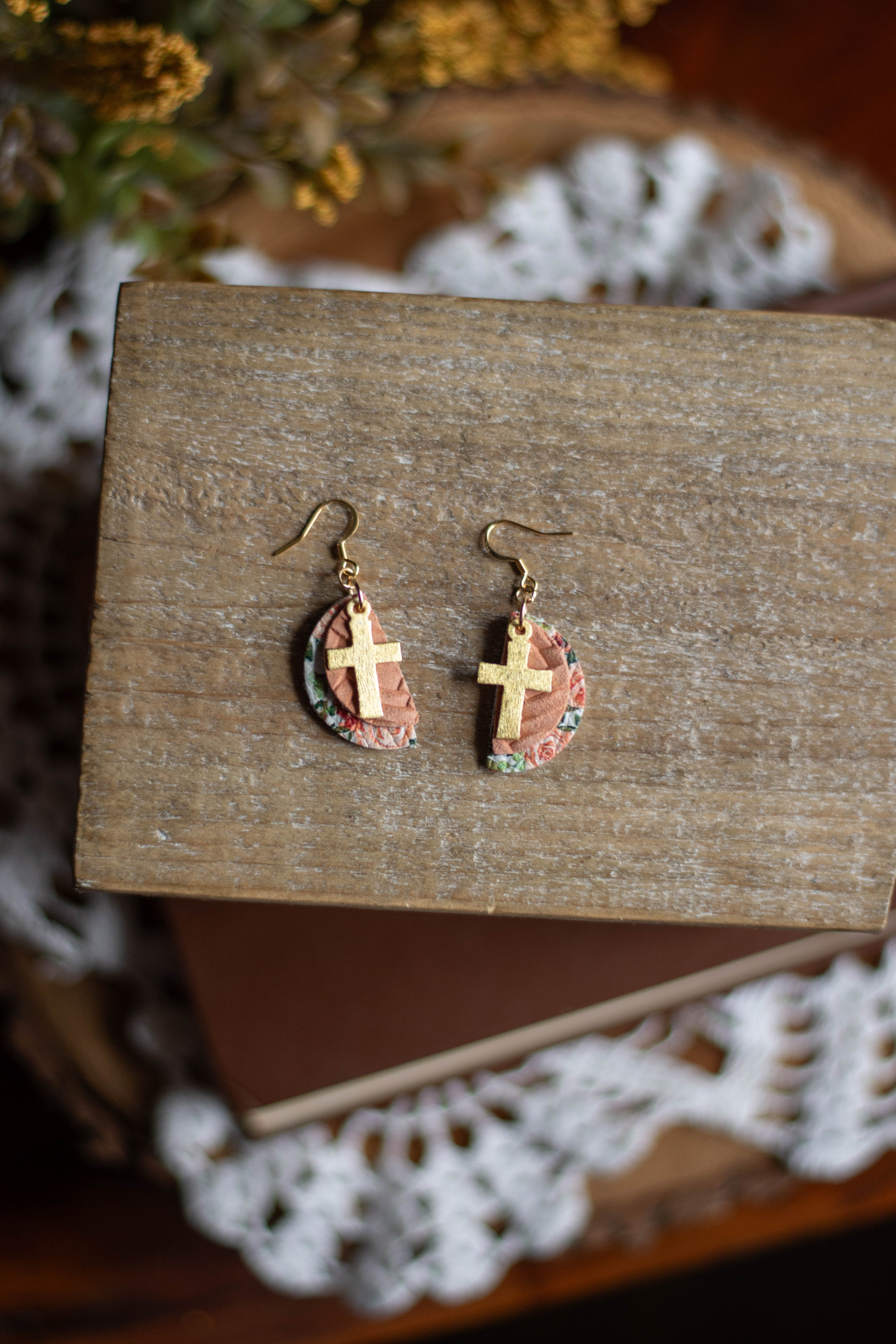Rose Floral Gold Cross
