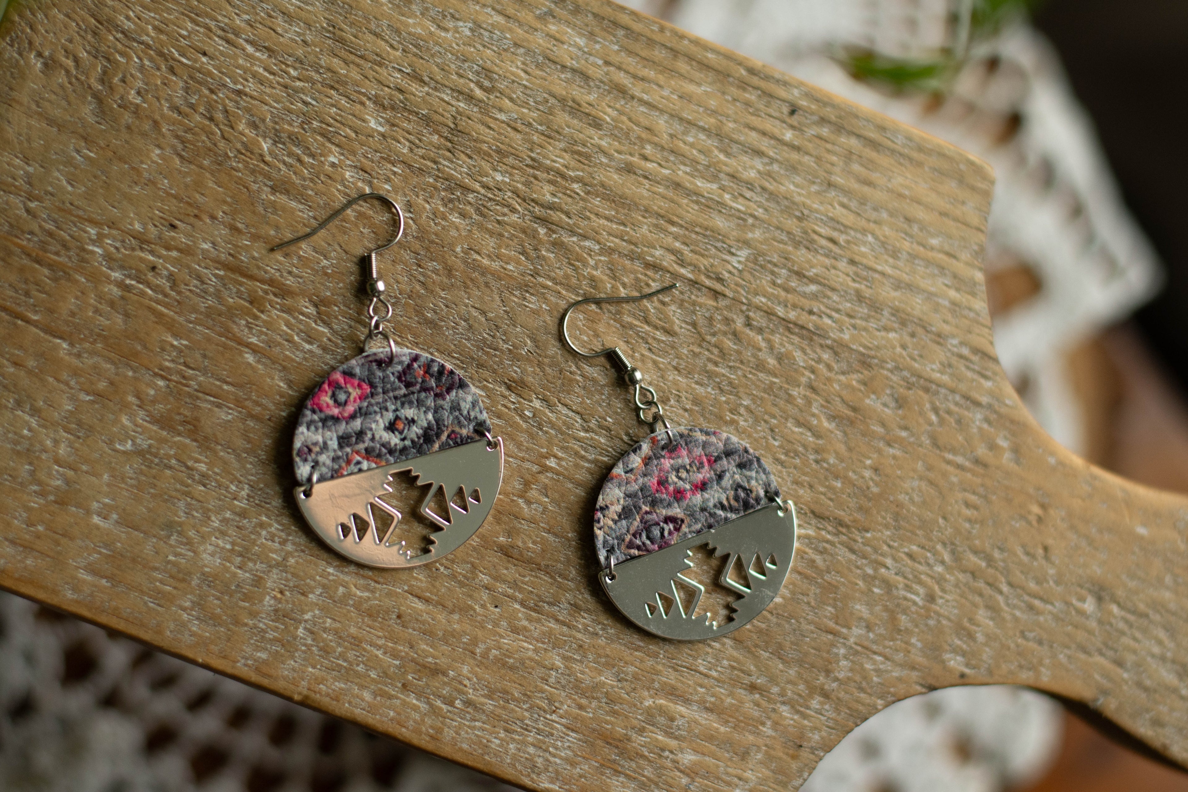 Medium Flirty Aztec Circles