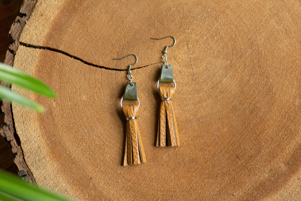 Olive + Brown Two-Tone Tassel