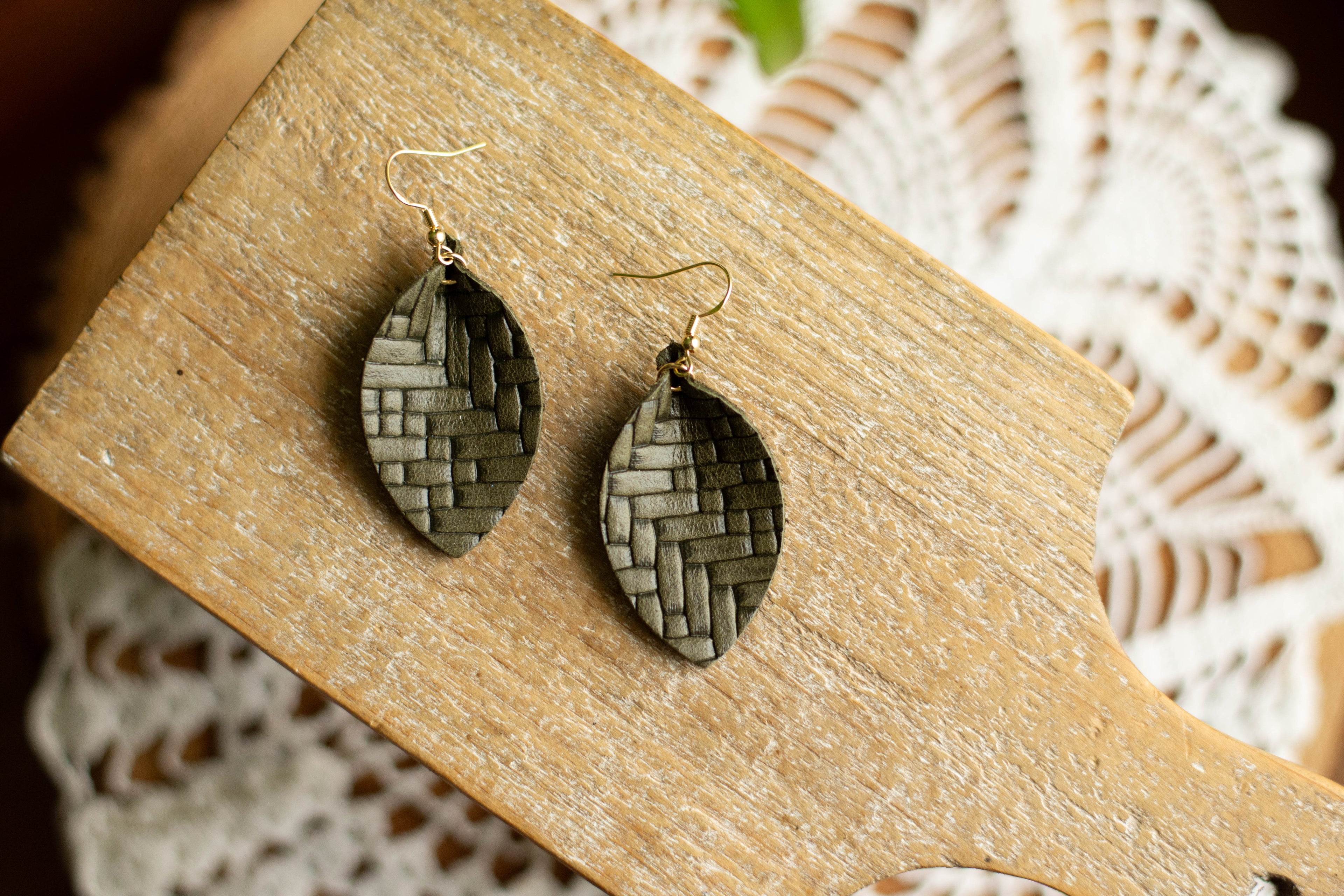 Textured Basket Weave | Olive