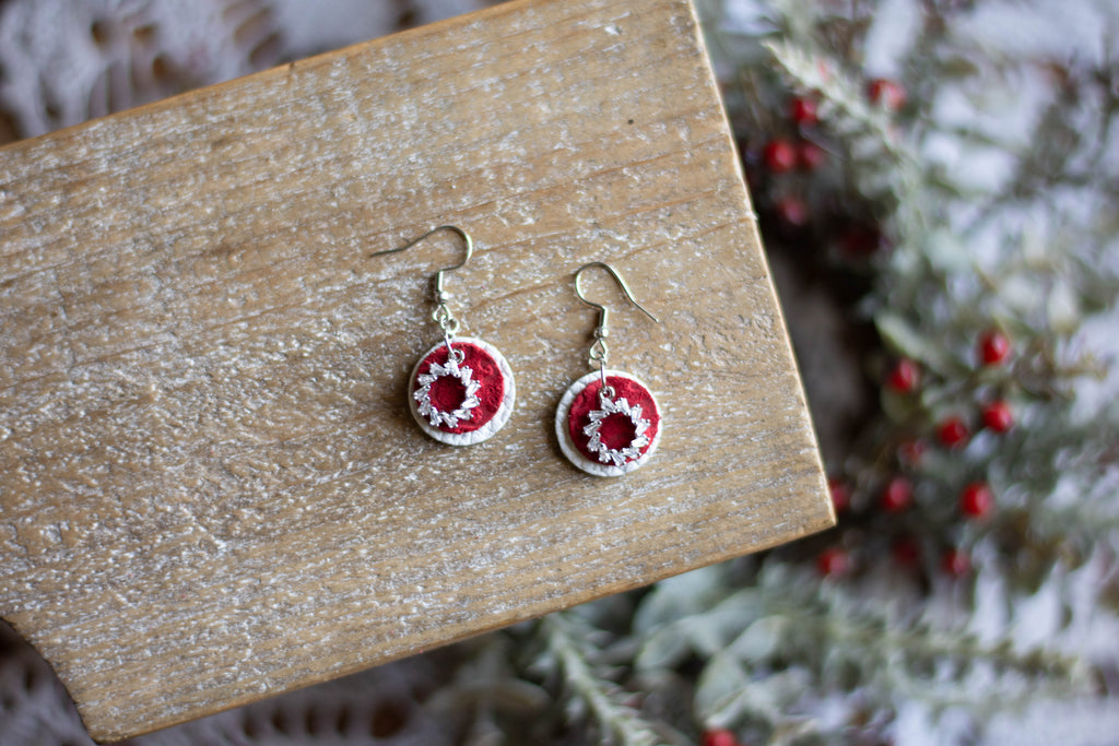 Red Wreath Dangle