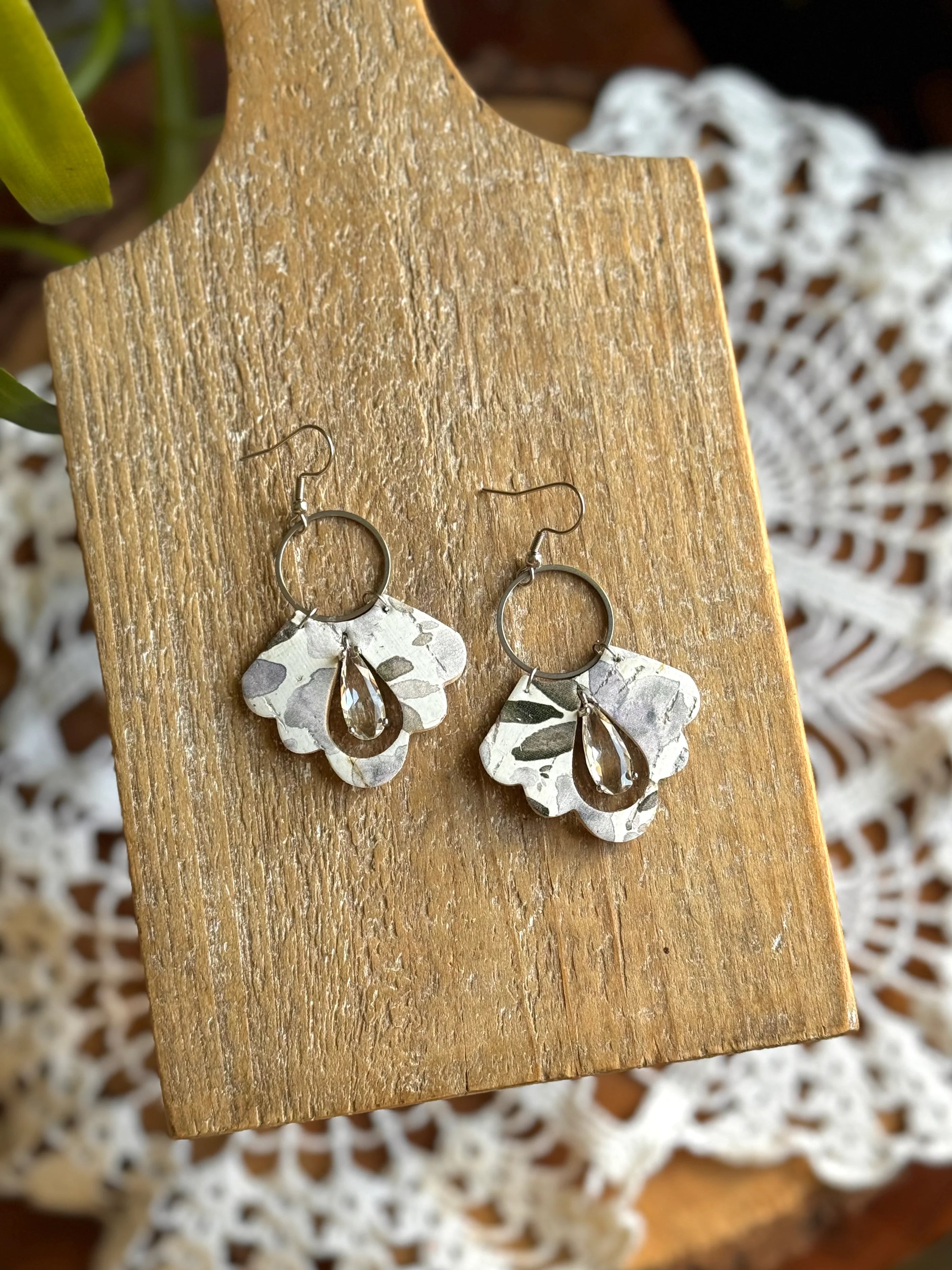 Gray Watercolor Scallop Charm