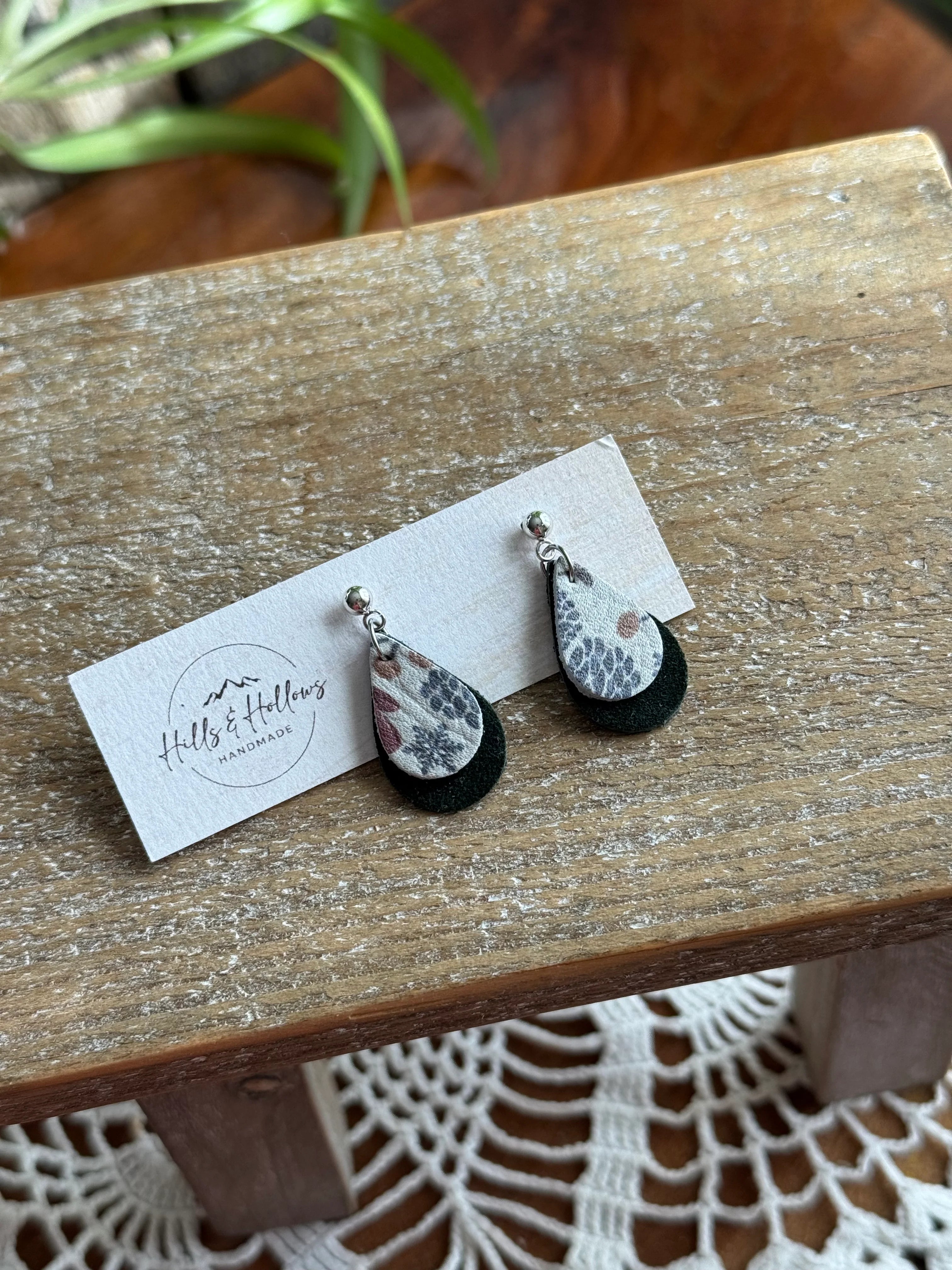 Winter Scene Mini Teardrops